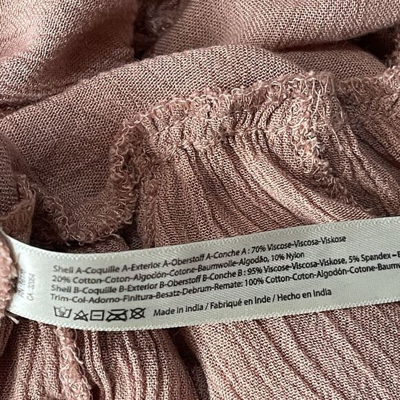 Free People One X-Small Adella Slip Mini Dress Rose Crochet Lace Flowy Smocked - Picture 12 of 12